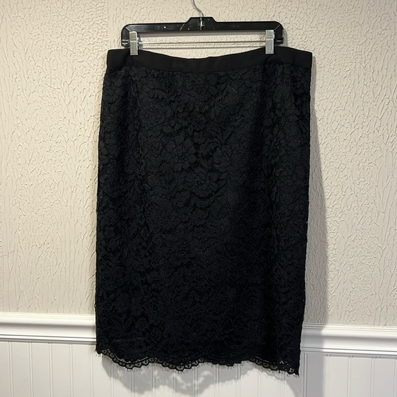 Talbots NWT black lace pencil skirt Size 16 - Picture 4 of 14